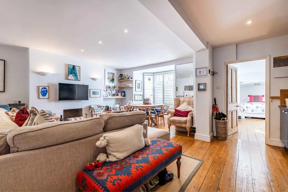 Gloucester Mews, London, W2 photo 9