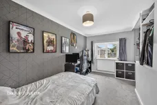 Coxdean, Epsom