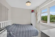 Coxdean, Epsom