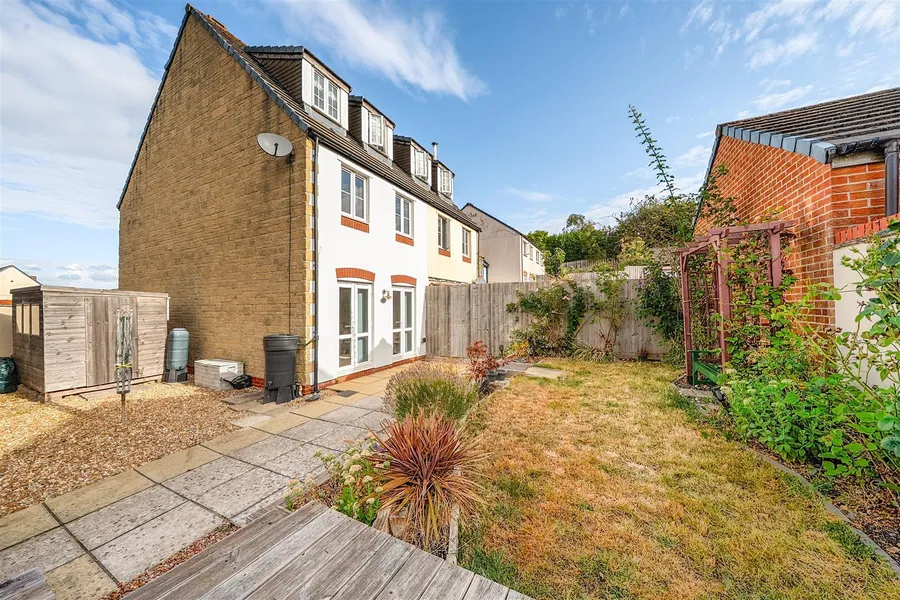 Property Image 8