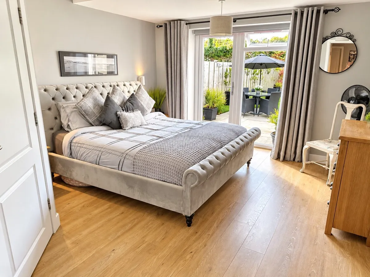 Lon Y Don, Trearddur Bay, Holyhead, Ynys Mon, LL65
