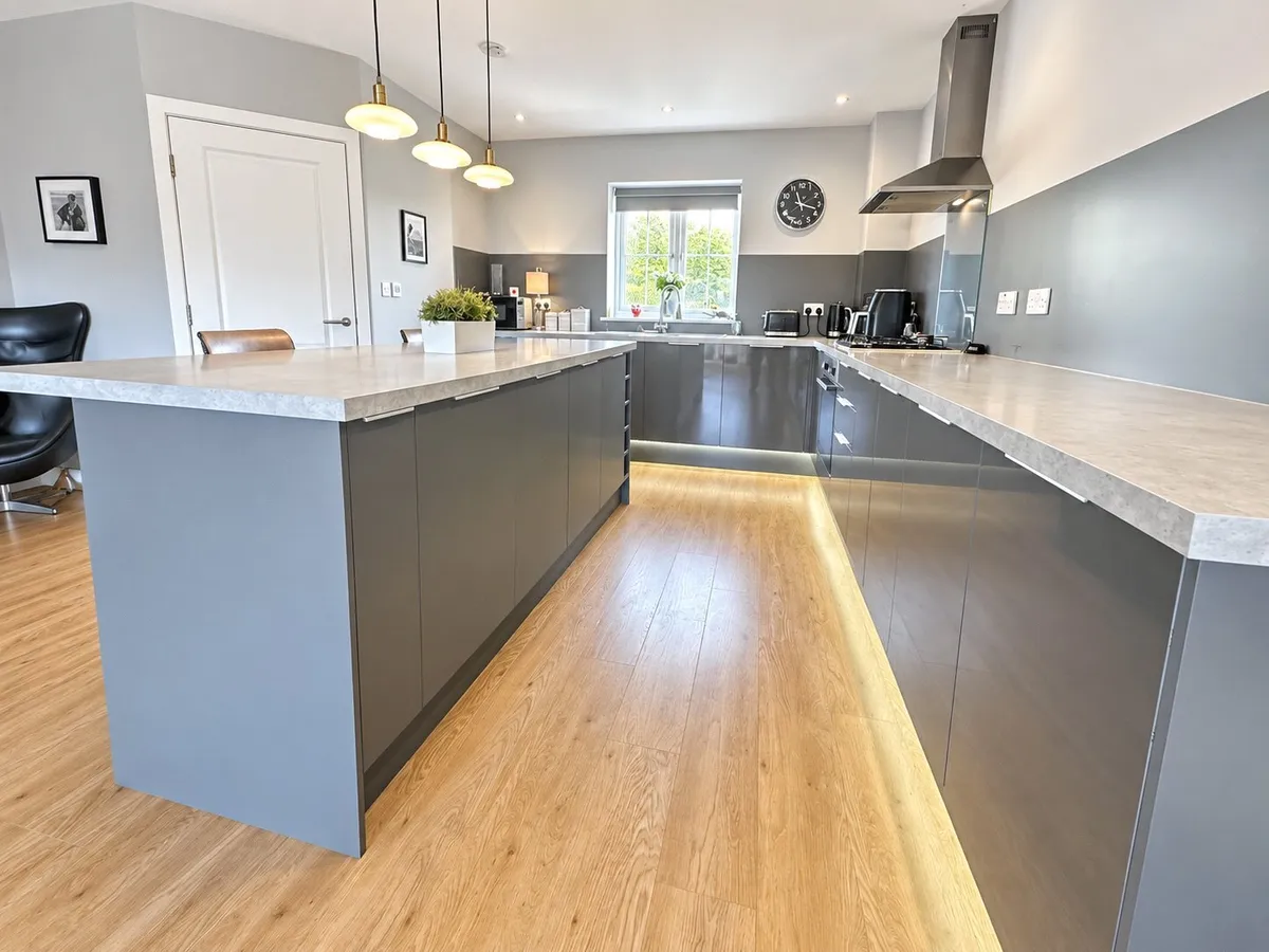 Lon Y Don, Trearddur Bay, Holyhead, Ynys Mon, LL65