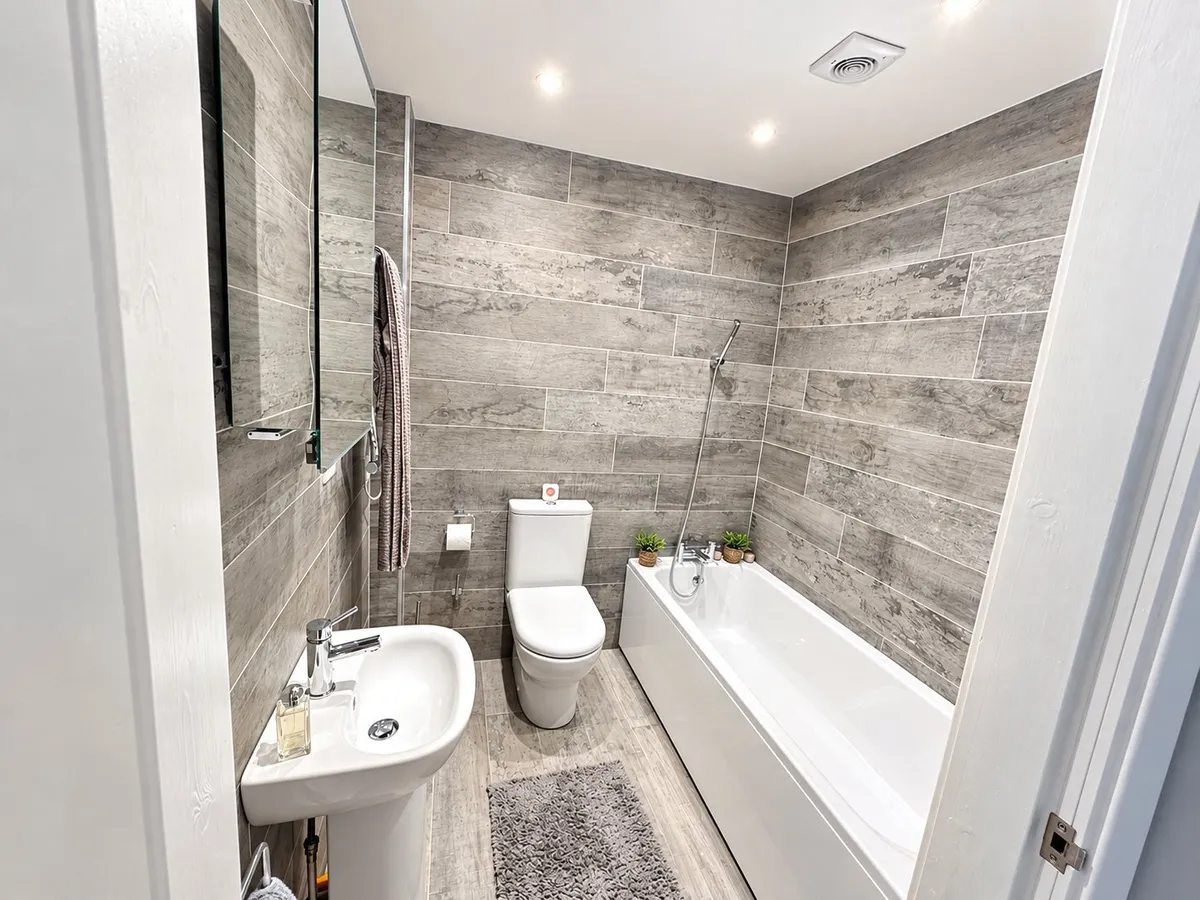 Lon Y Don, Trearddur Bay, Holyhead, Ynys Mon, LL65
