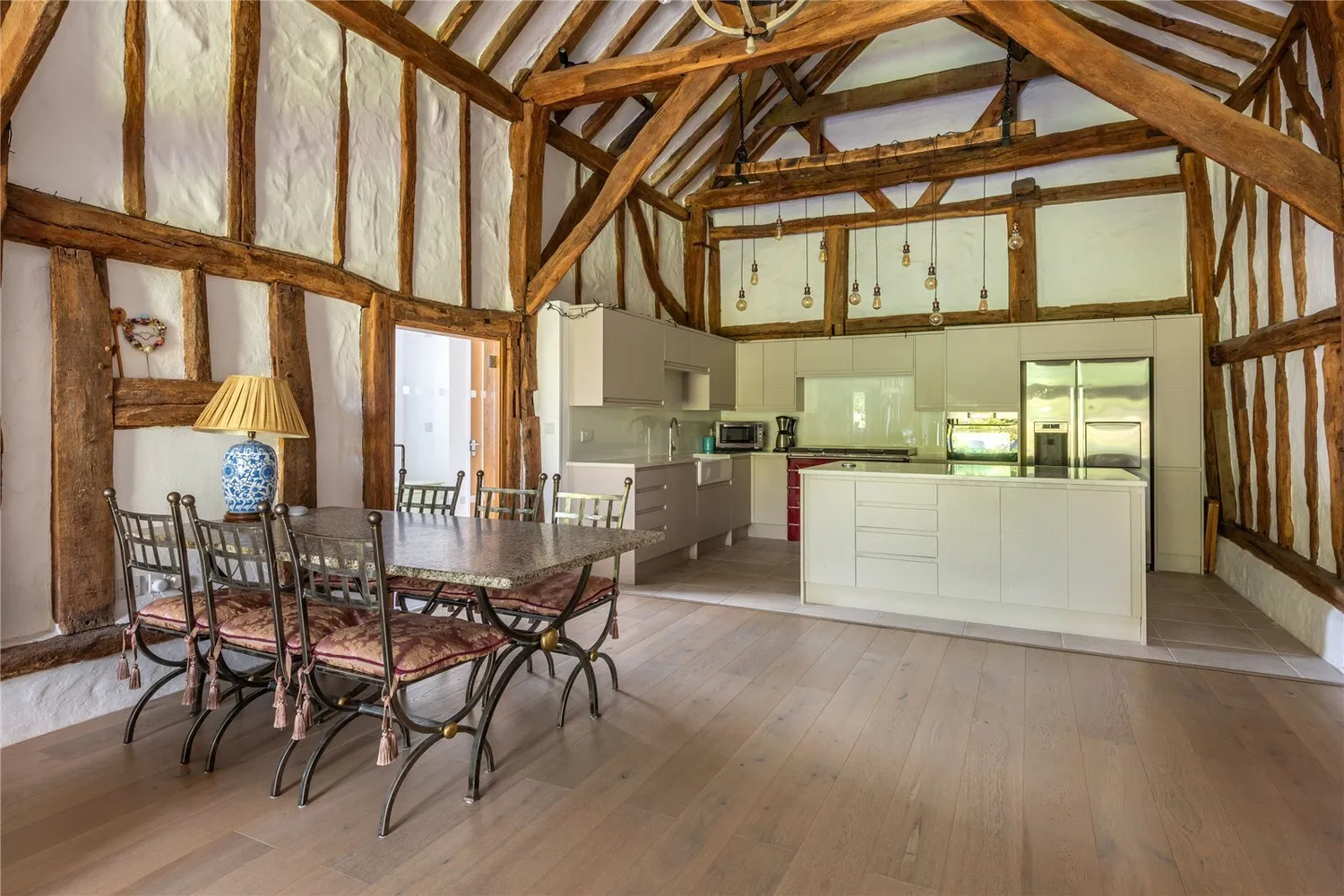 Standon Lane, Ockley, RH5 photo 12