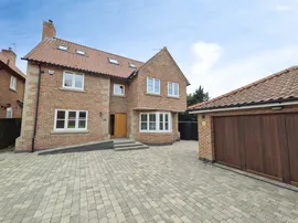 Mere Glen, Leconfield, Beverley photo