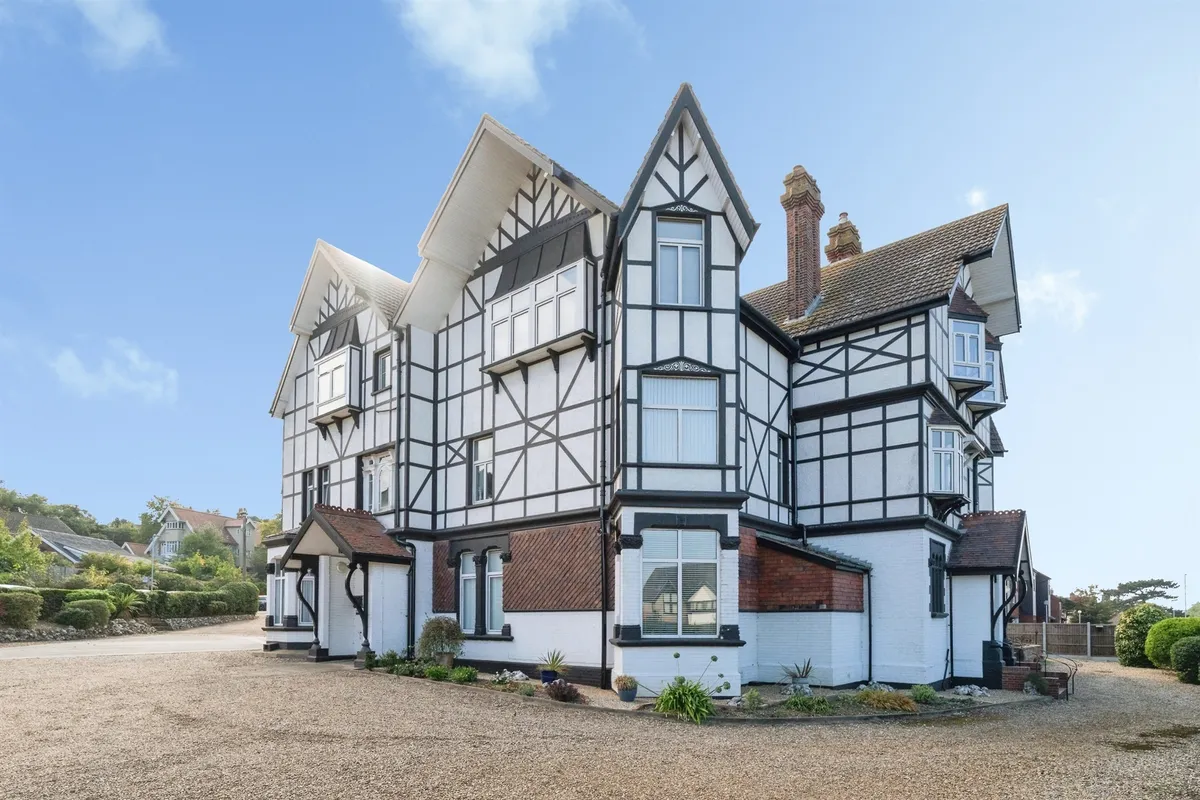 Weybourne Road, SHERINGHAM