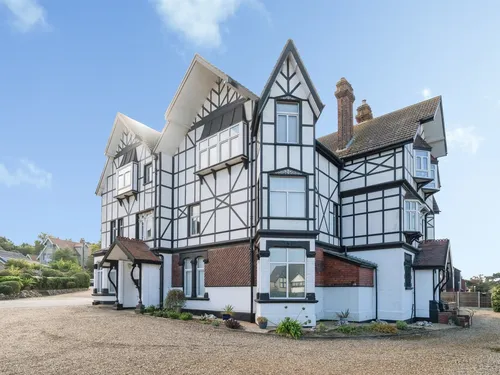 Weybourne Road, SHERINGHAMphoto