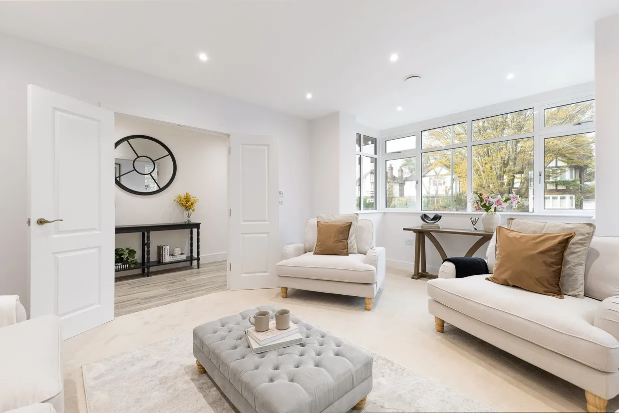Hurst Villas, Hurst Road, East Molesey, KT8 photo 2
