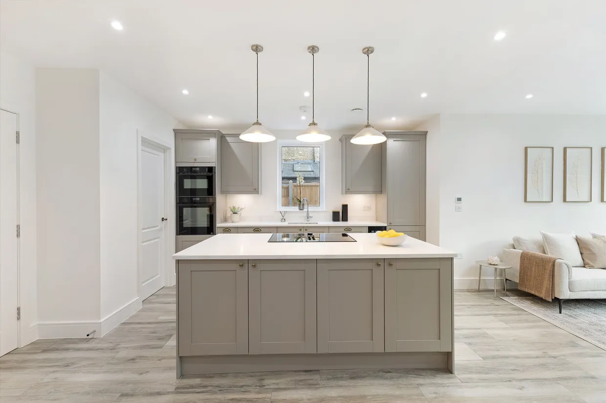Hurst Villas, Hurst Road, East Molesey, KT8 photo 6