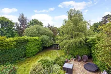 California Lane, Bushey, WD23 photo 18