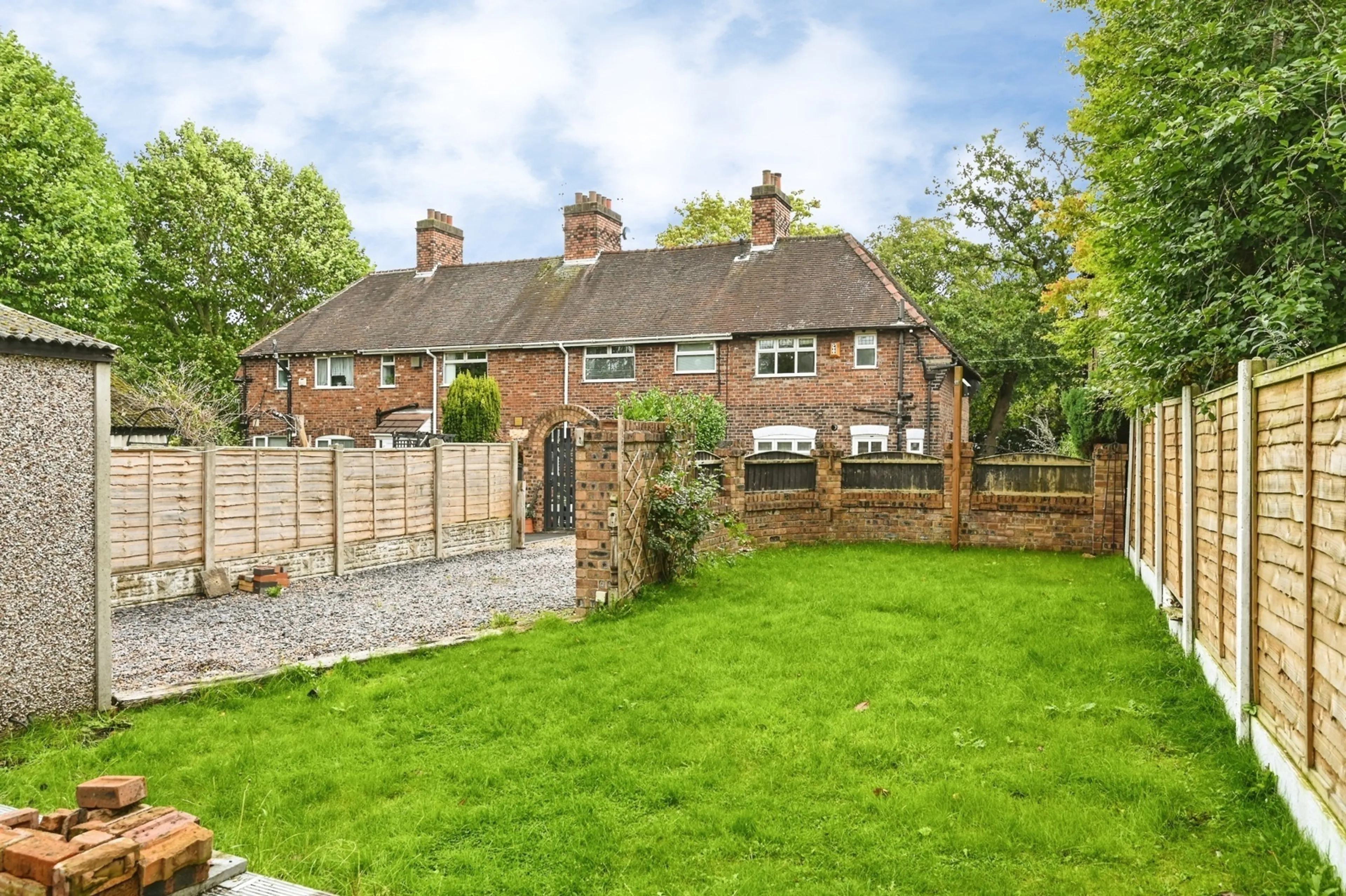 Property photo 32