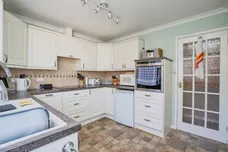 Eglantine Walk, Waterlooville