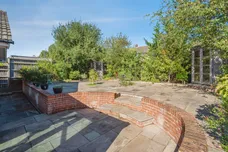 Eglantine Walk, Waterlooville