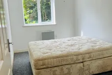 Dudley Place, Stanwell, Staines-Upon-Thames