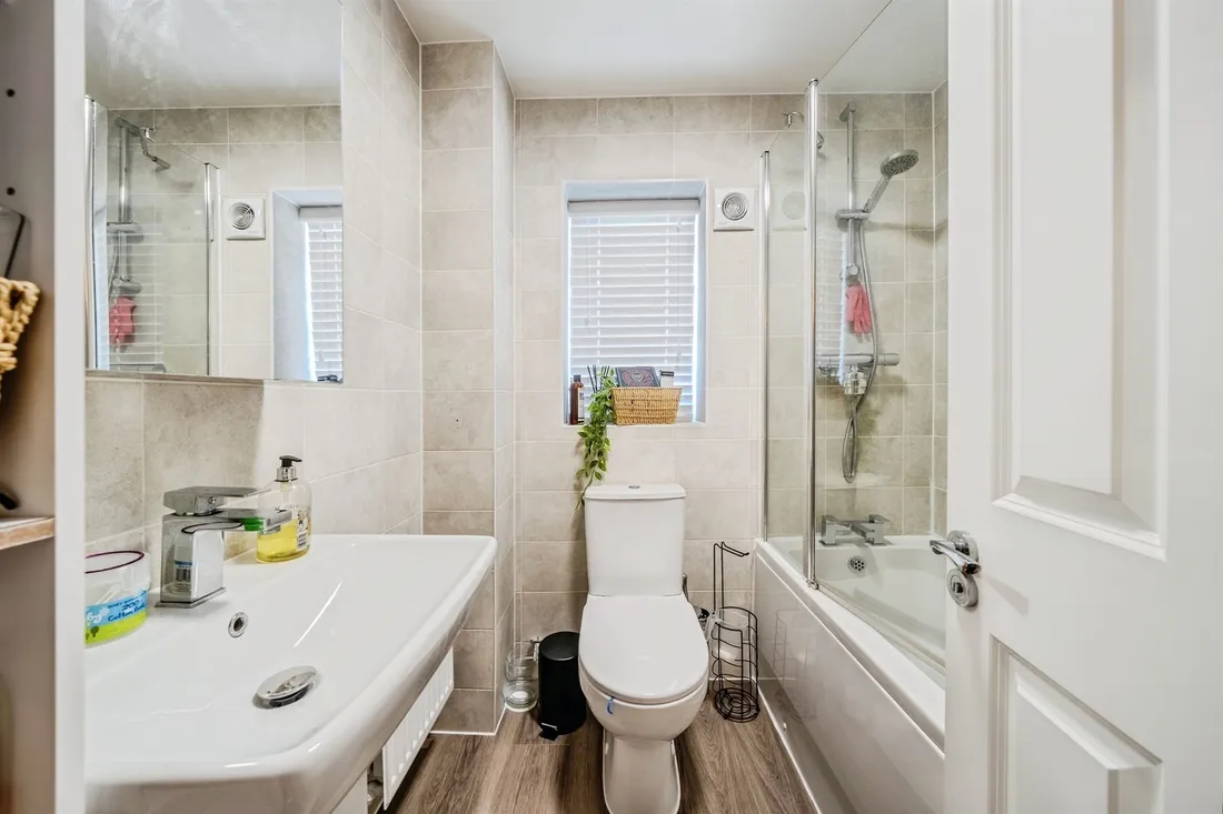 Property photo 16