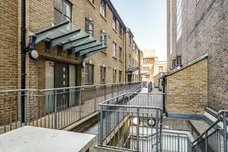Kingsley Mews, Wapping, E1W photo 7