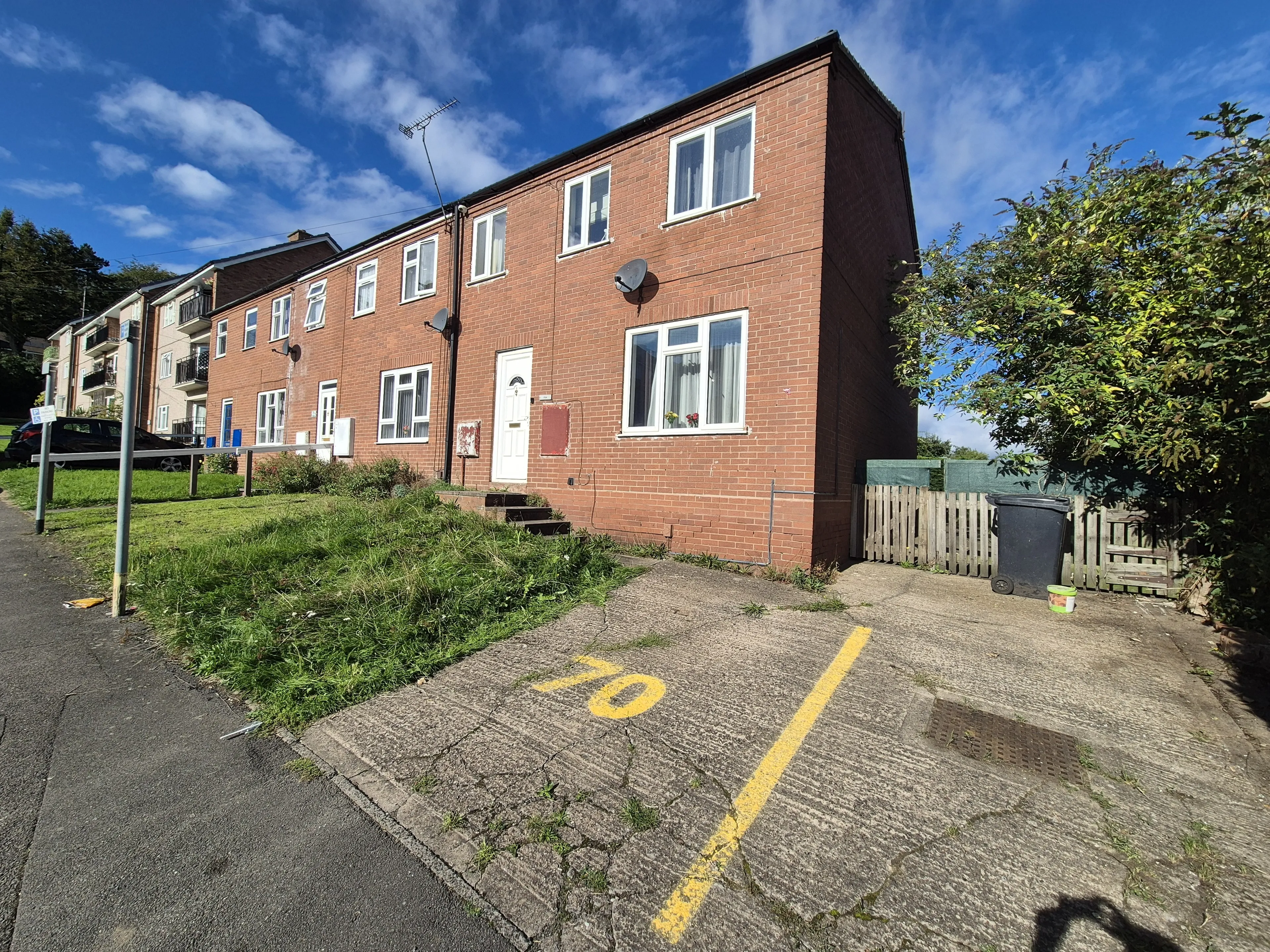 Property photo 0