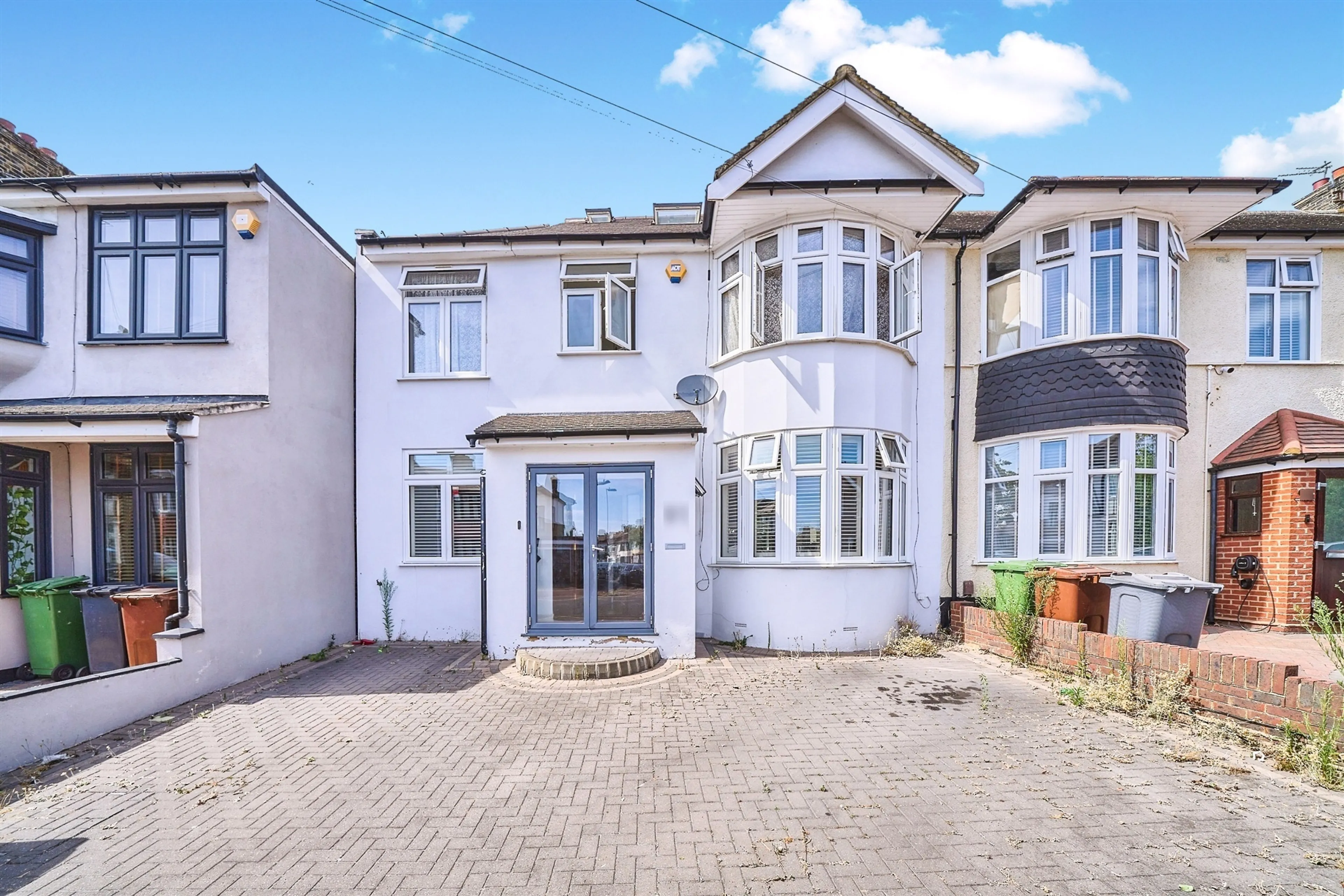 Property at Cavendish Gardens, Barking