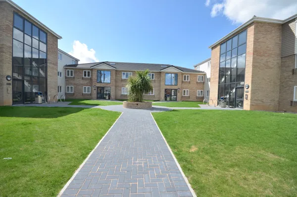 Queens Court, Chichester Close, Rainham