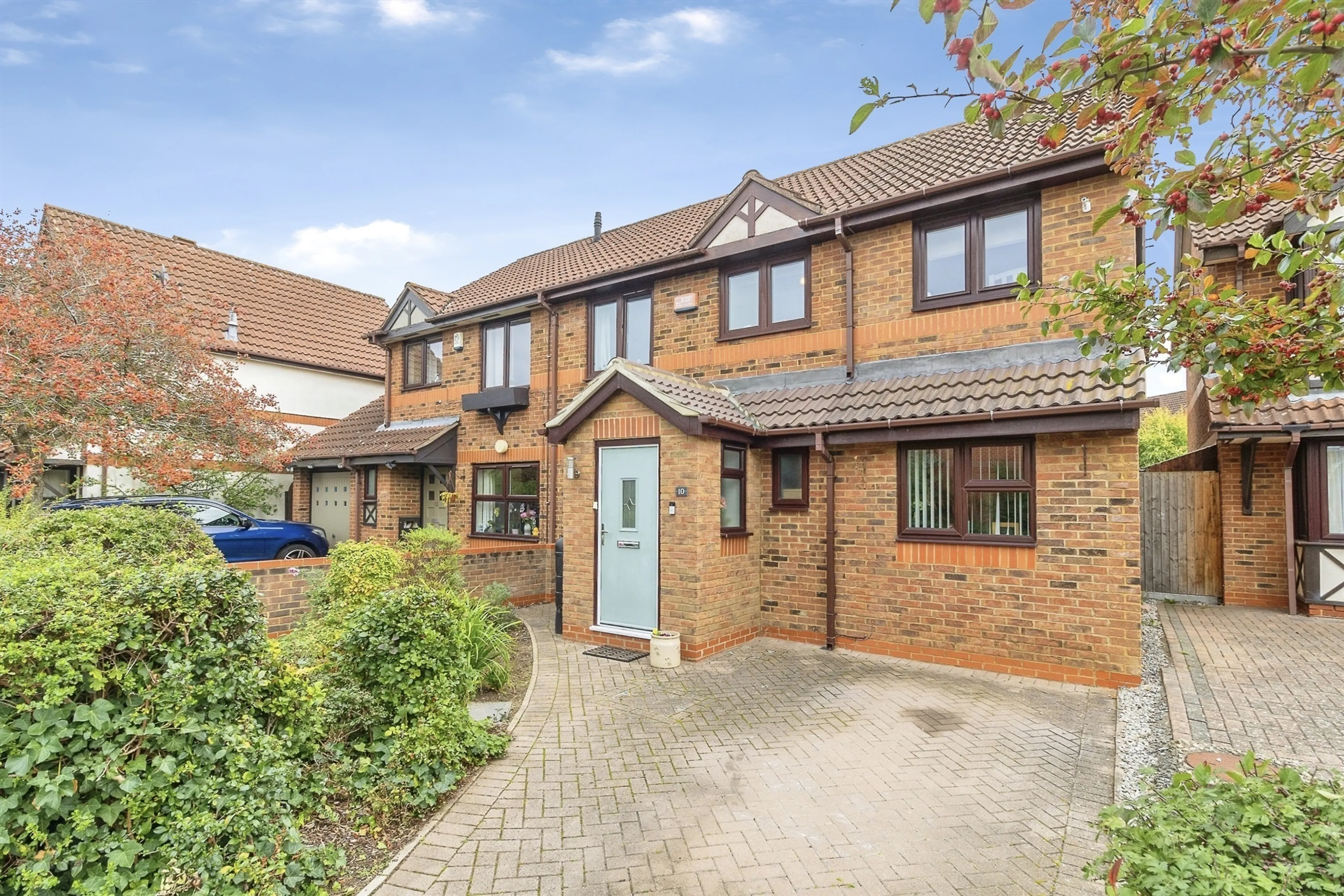 Property at Tatling Grove, Walnut Tree, Milton Keynes