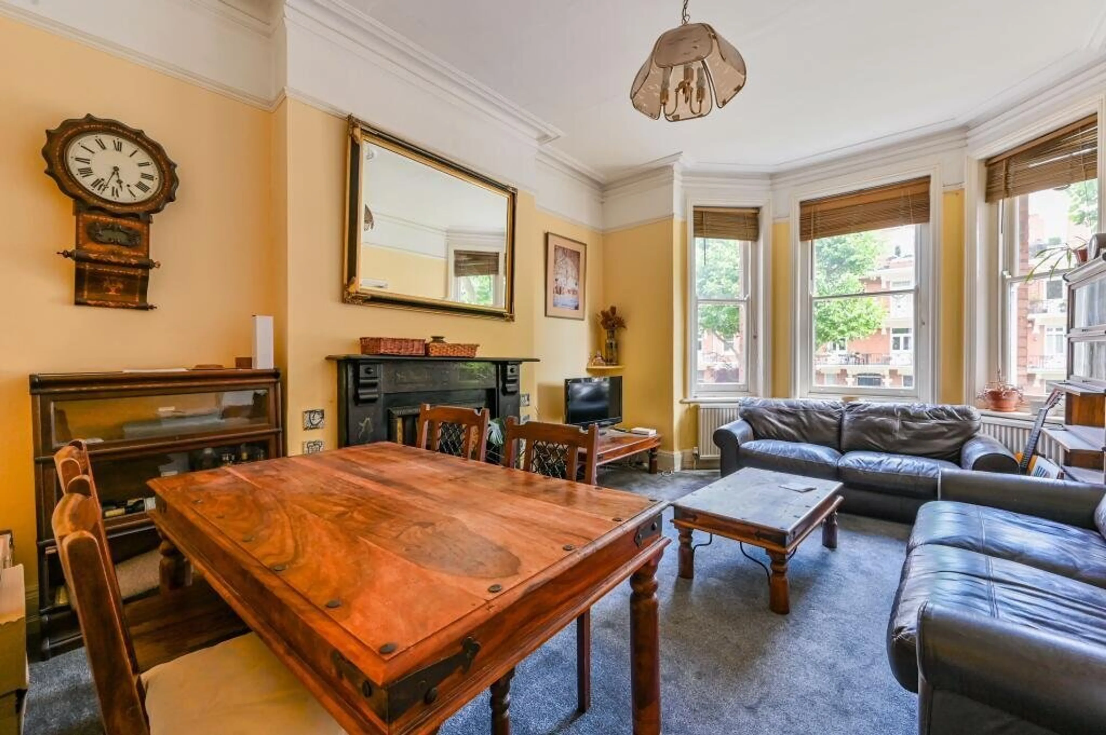 Property at Elgin Mansions, Elgin Avenue, London, W9