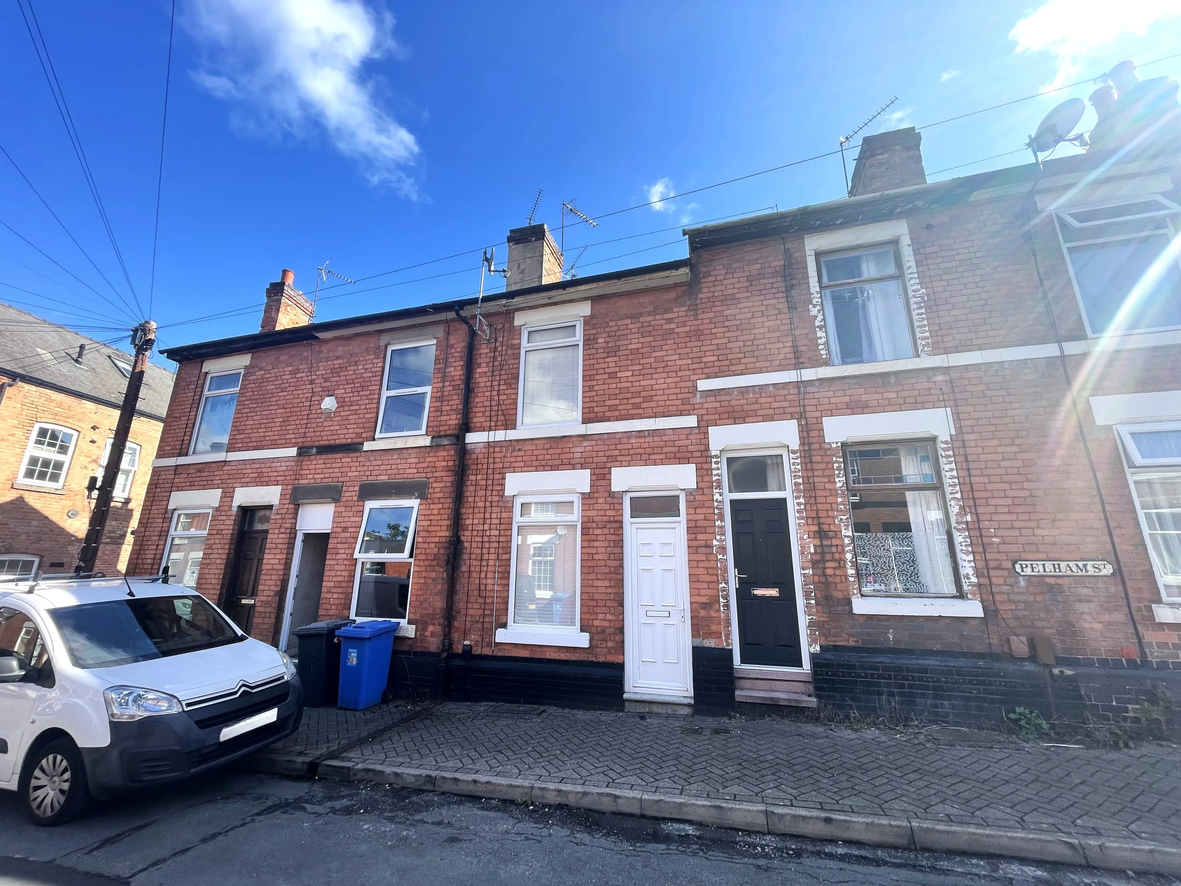 Property photo 0
