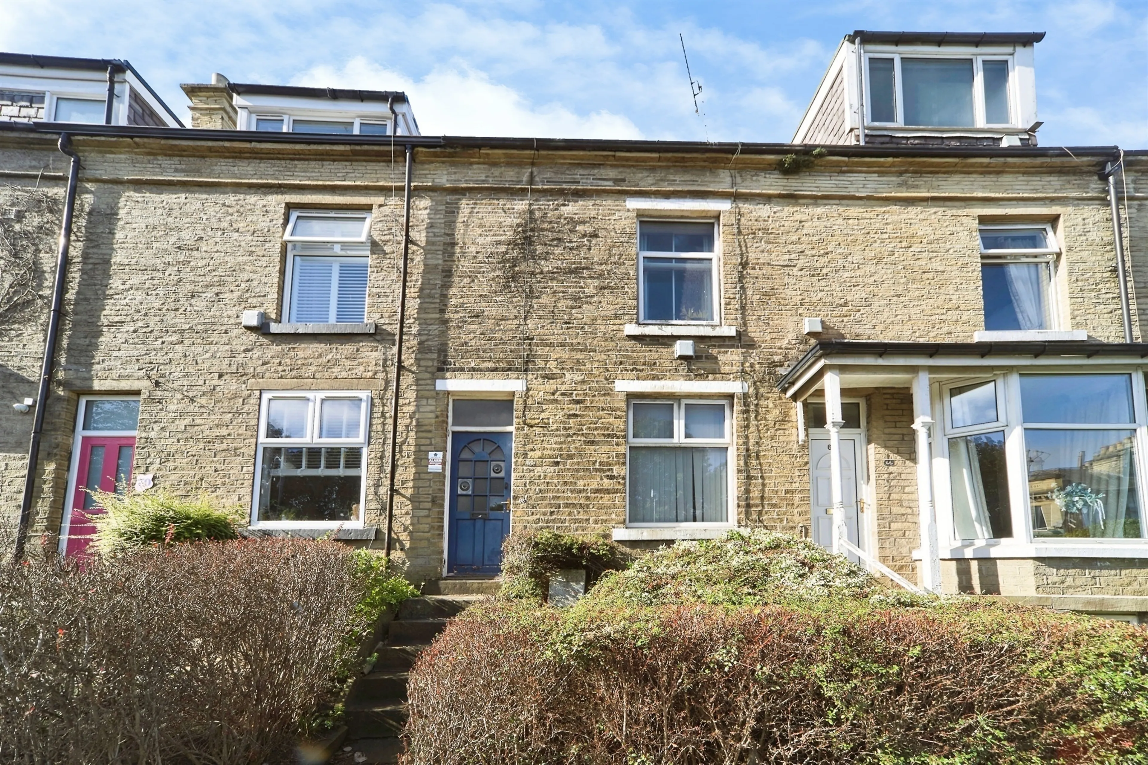 Property photo 0