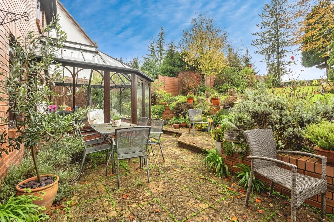 Property photo 32