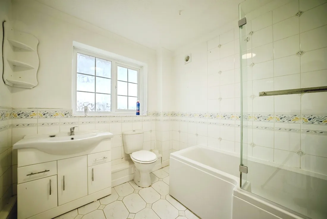 Property photo 32