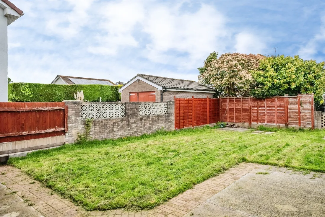 Property photo 38