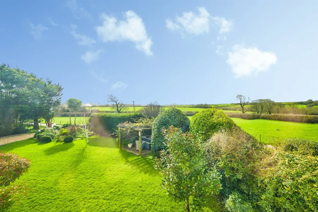 Property photo 28
