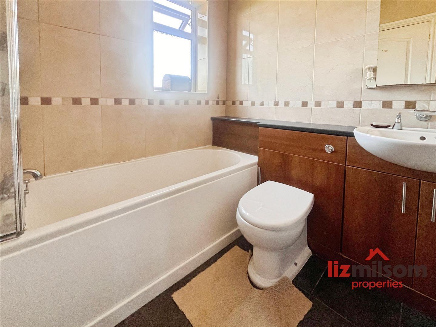 Repton Road, Hartshorne, Swadlincote Image 16