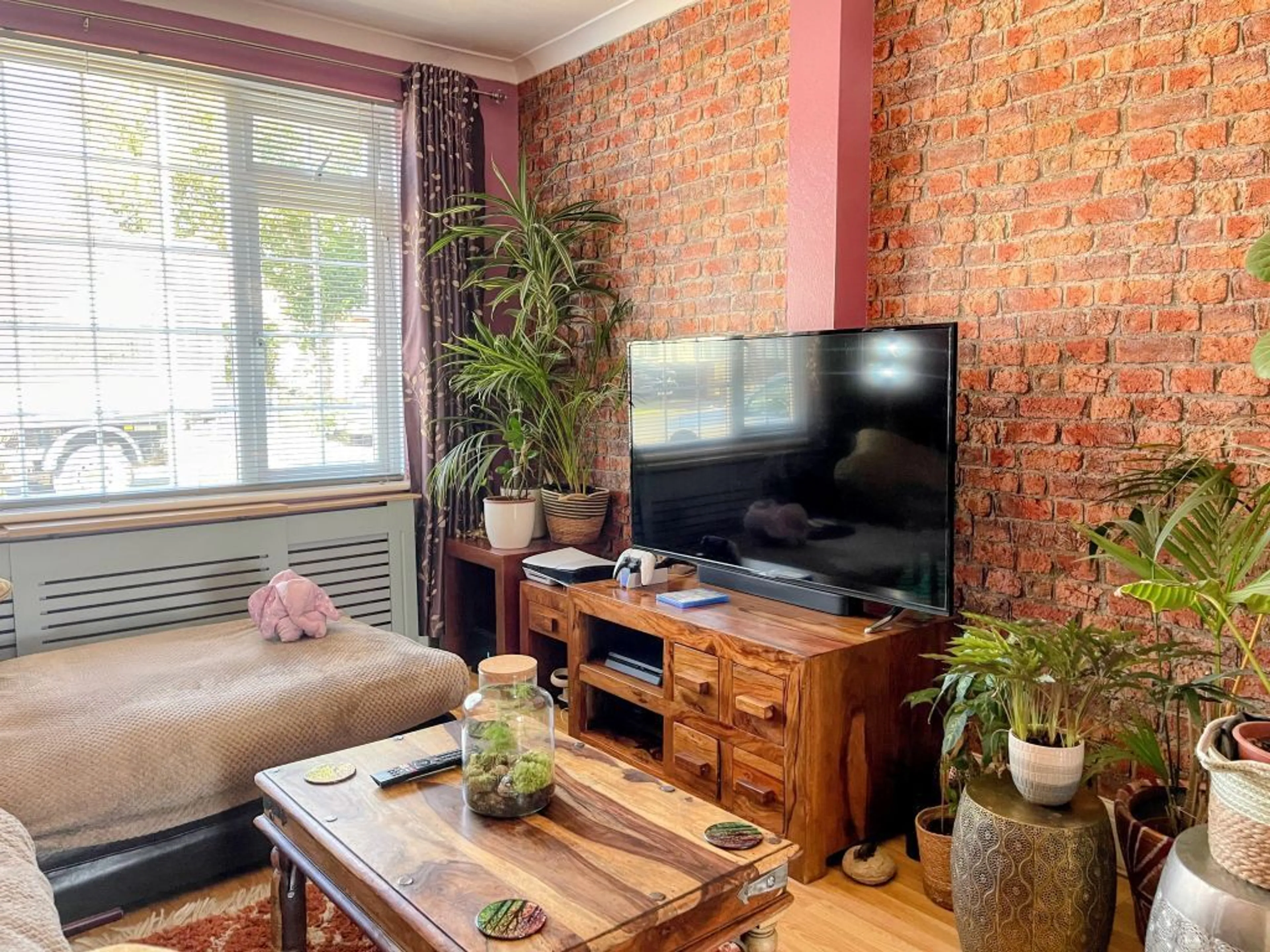 Property at Summerfield Gardens, LOWESTOFT