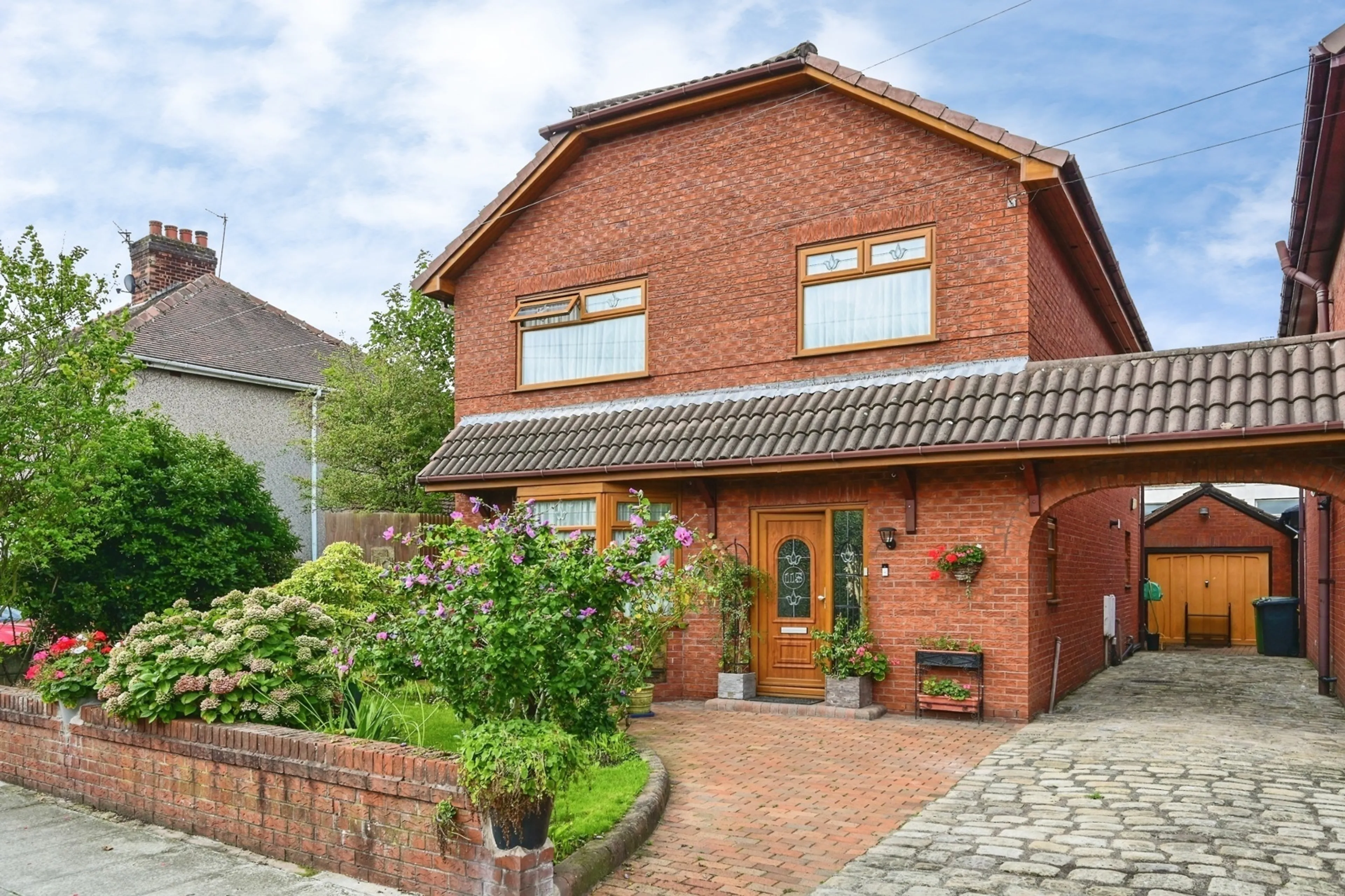 Property photo 0