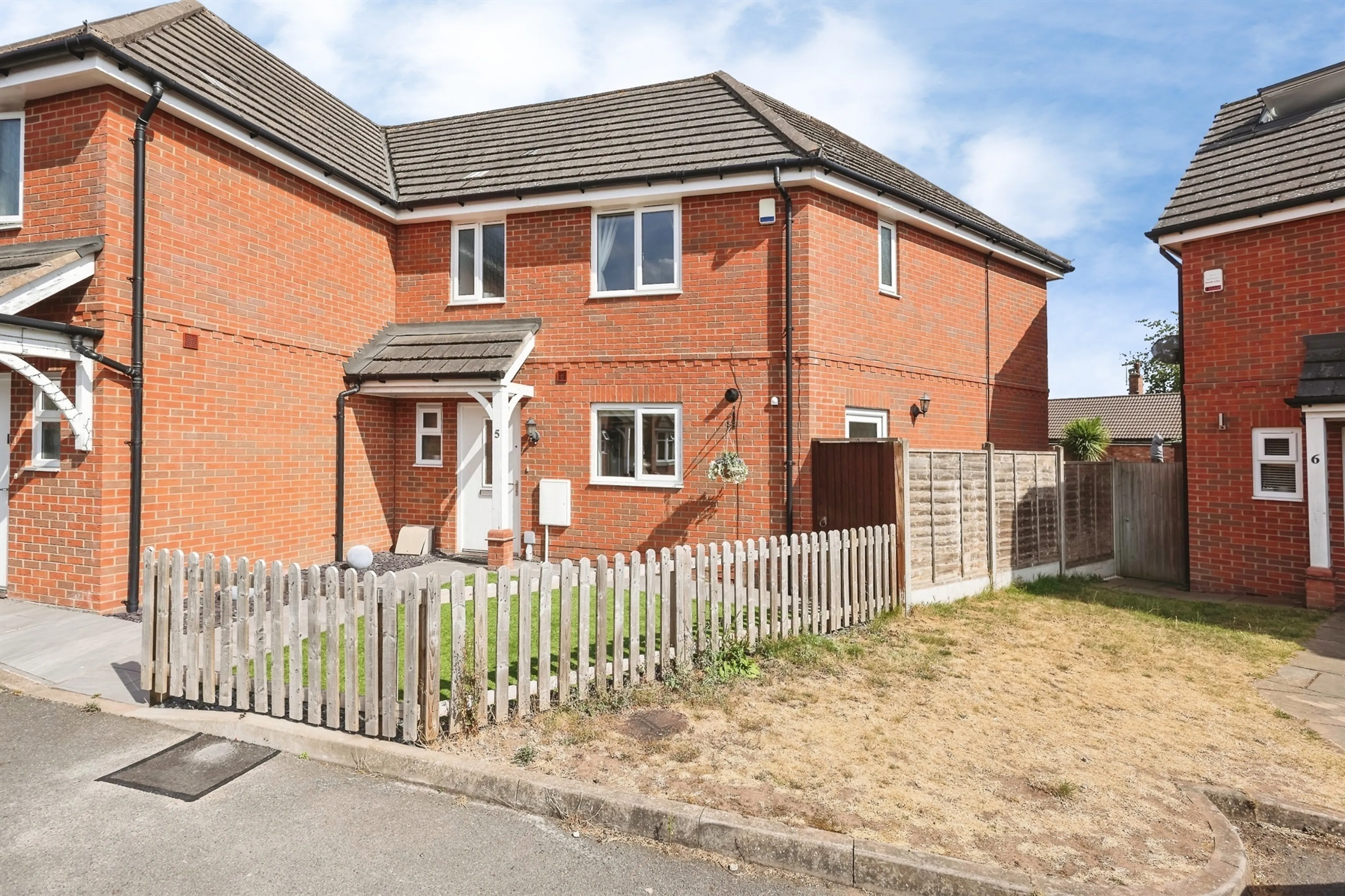 Property at Broom Close, Castle Bromwich, BIRMINGHAM