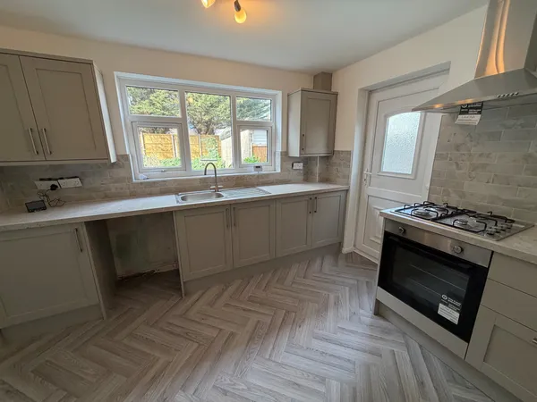 Kenilworth Road, Wigston, LE18 4UF