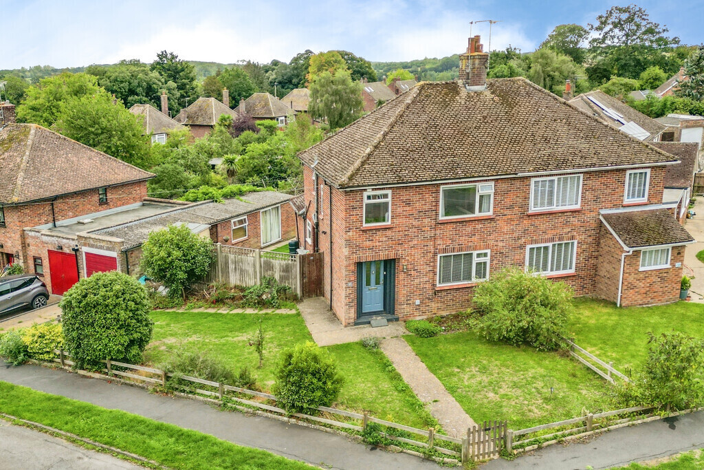 Queens Drive, Halesworth Image 1