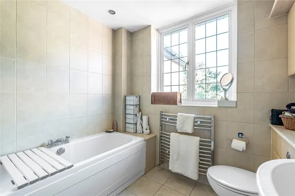 Waterlow Road, Reigate, RH2 photo 16