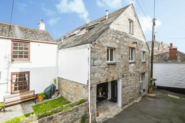 Fradgan Place, Newlyn, Penzance, Corn...