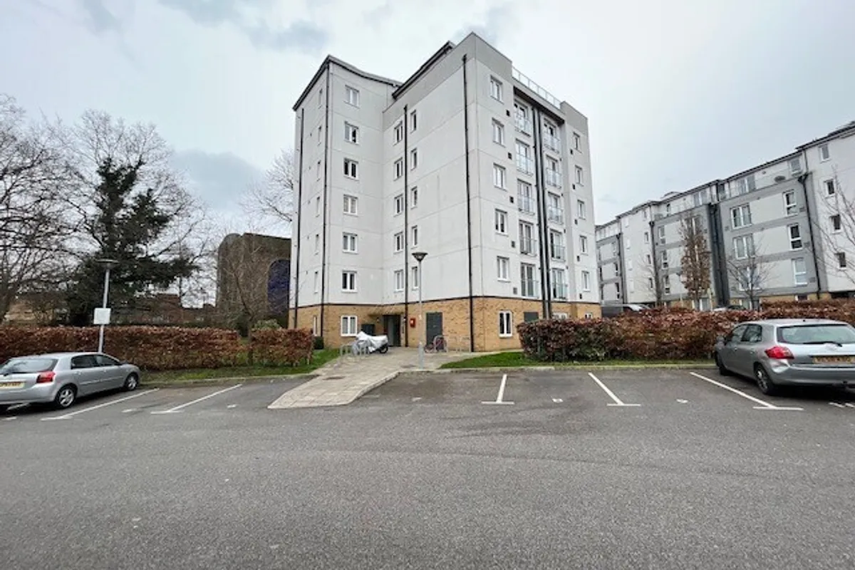 West Green Drive, CRAWLEY