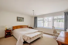 Birch Grove, Tadworth, KT20 photo 5