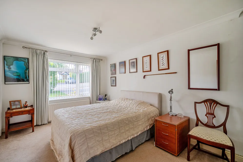 Birch Grove, Tadworth, KT20 photo 6