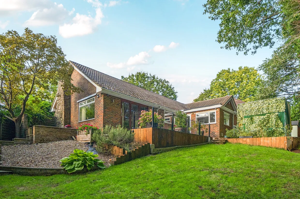 Birch Grove, Tadworth, KT20 photo 7