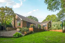 Birch Grove, Tadworth, KT20 photo 7