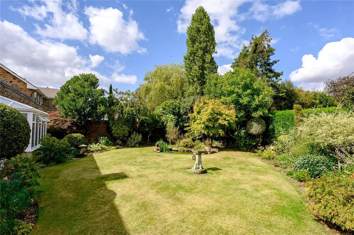 Millbeck Green, Collingham, LS22