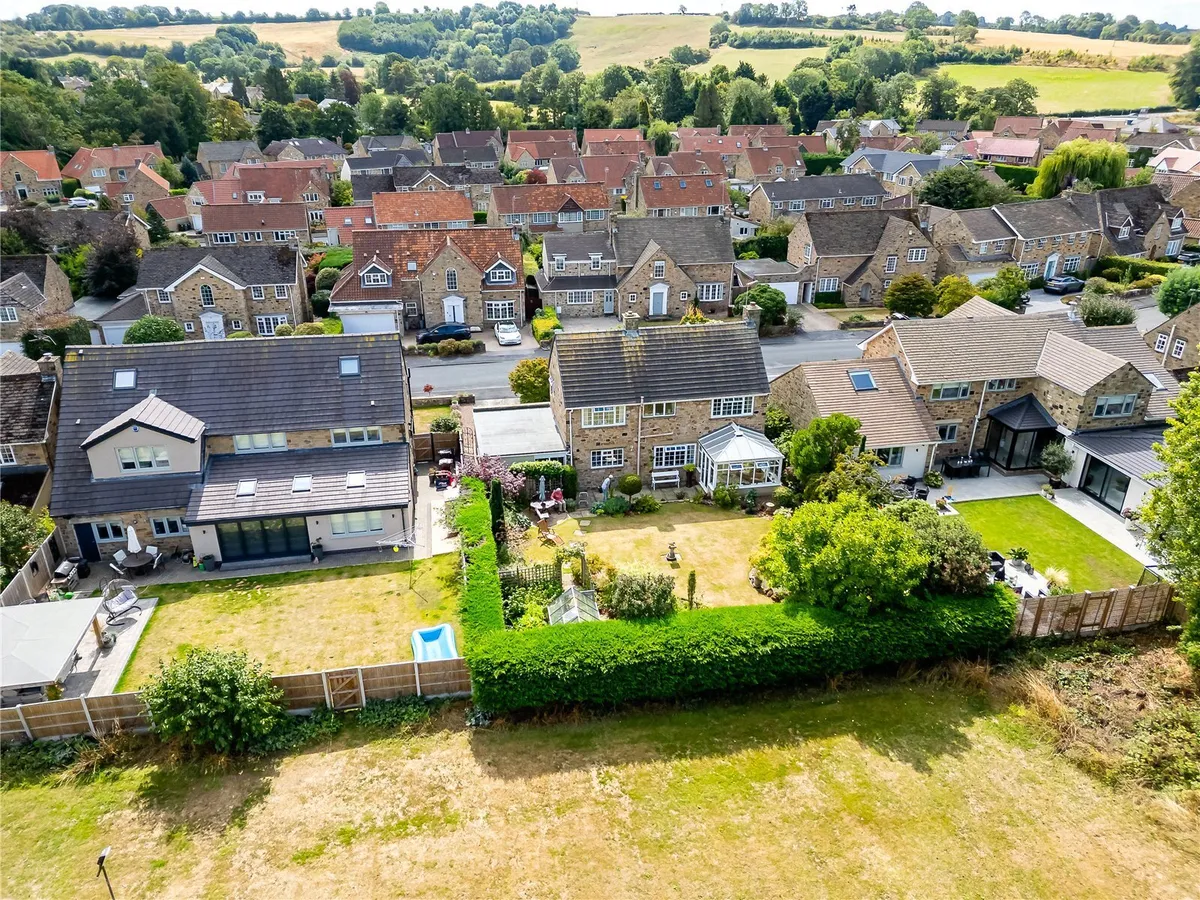 Millbeck Green, Collingham, LS22