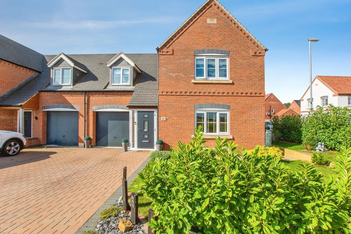 Clover Way, Swineshead, Boston