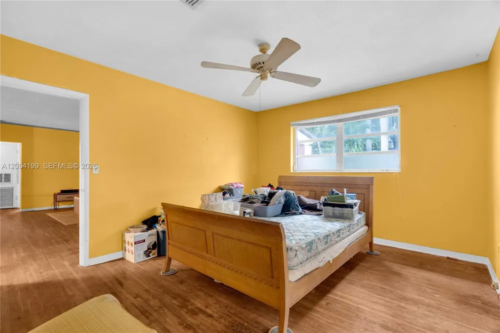 13205 NE 2nd Ave, North Miami, FL 33161