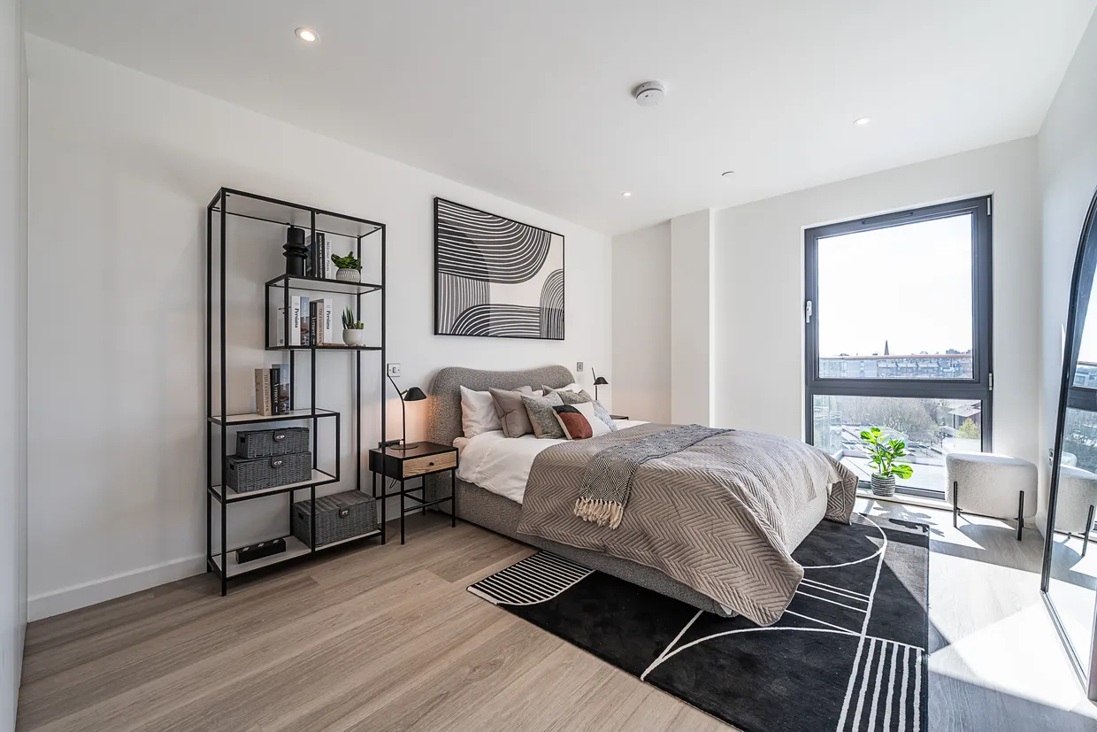 Plough Road, London, SW11 photo 5