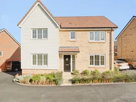 Pinewood Grange, Stowmarket photo